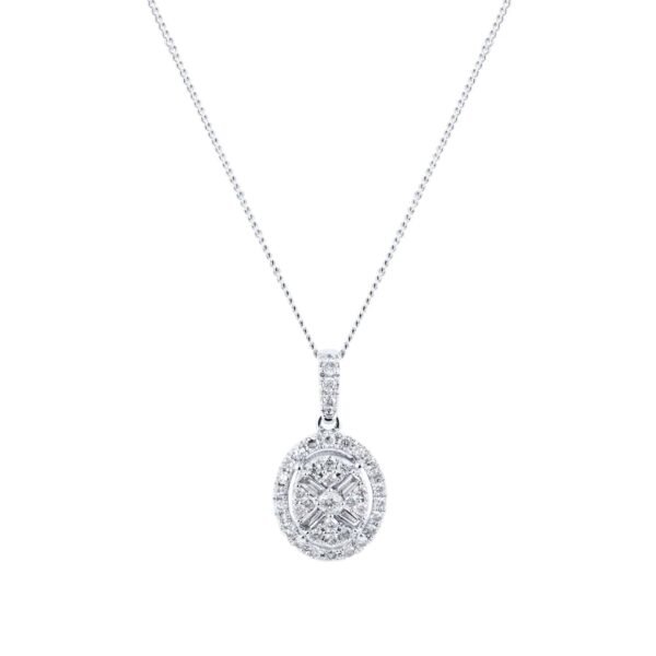 9ct White Gold 0.25ct Diamond Oval Cluster Pendant - Image 4